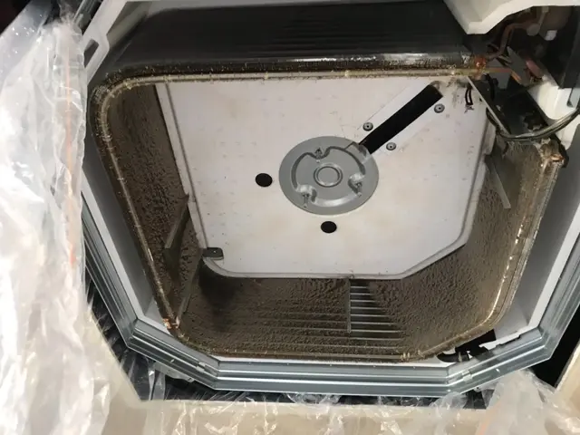 《株式会社ホワイト》大型施設（保育園・病院・工場等）の実務経験有り☆サービスの画像