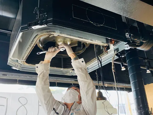 《株式会社ホワイト》大型施設（保育園・病院・工場等）の実務経験有り☆サービスの画像