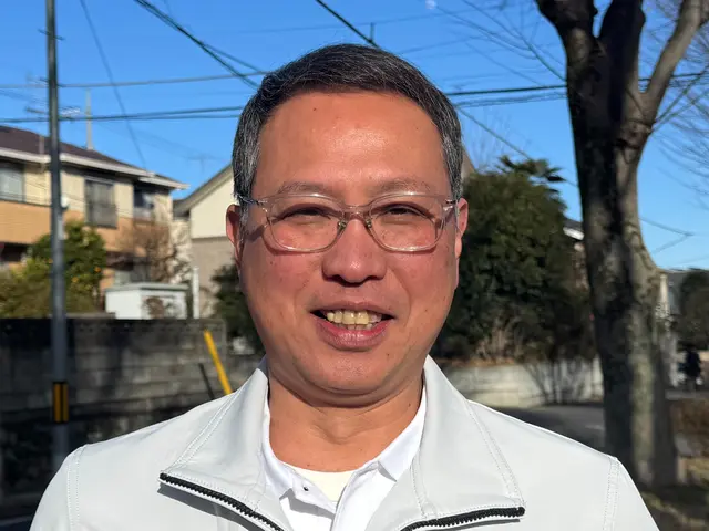 ベランダ床・窓・サッシ・網戸・手すりキレイにします。現地でクレカ・QR決済可！サービスの画像