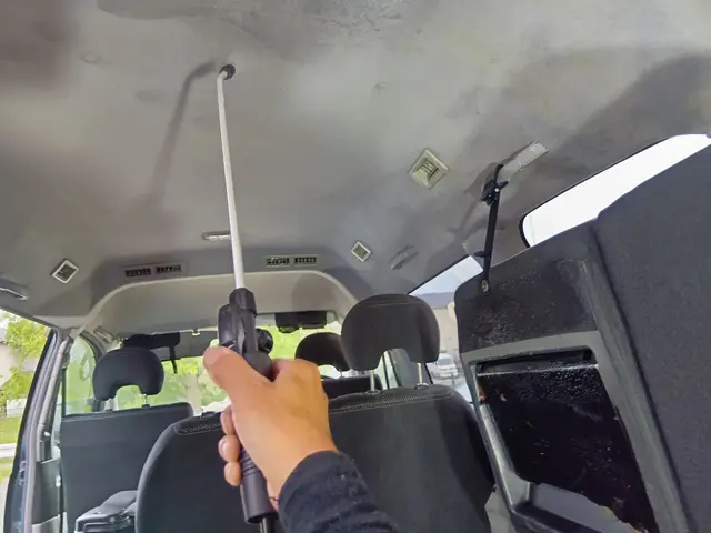 【即日対応 応相談】「ピカピカ絶賛！新車のような輝きを実現する匠の技」サービスの画像