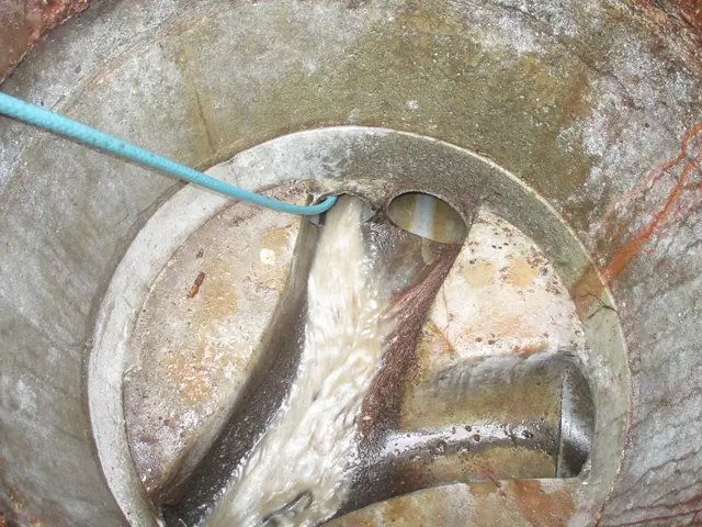 集合住宅の排水管クリーニングサービスの画像