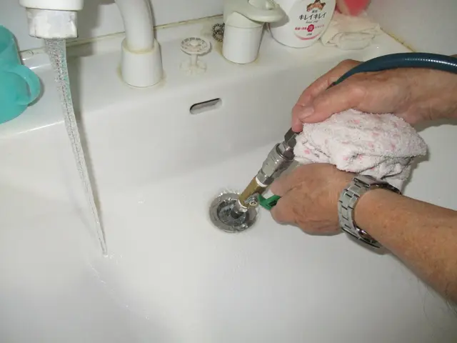 集合住宅の排水管クリーニングサービスの画像