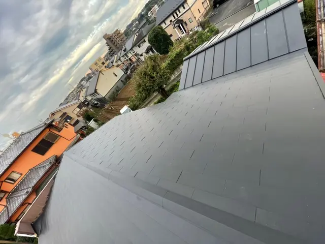 【完全自社施工】正直。誠実。正確。損害保険加入済で万が一も安心です！！サービスの画像