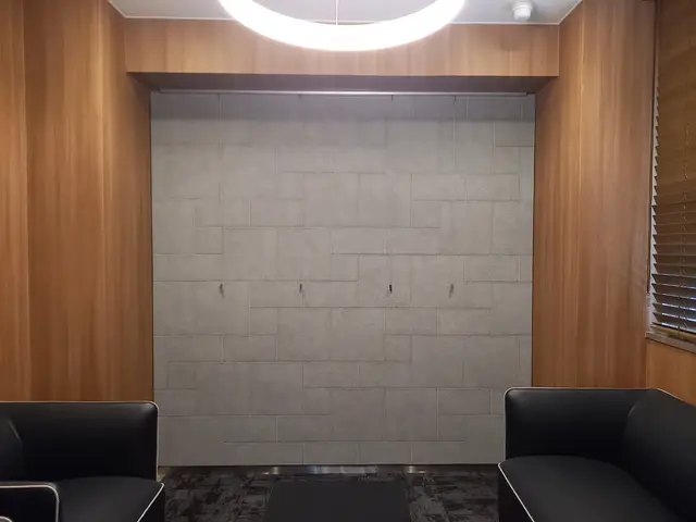 【取り付け・修理・調整・補修】コンクリートへの取り付け等もお任せください☆彡サービスの画像