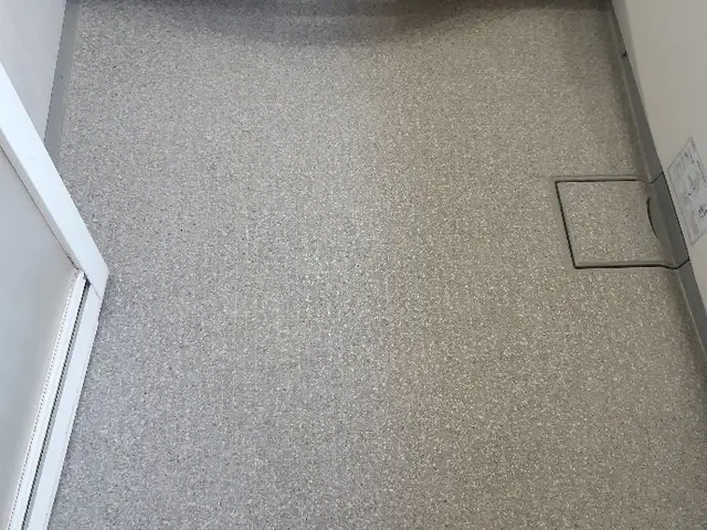 冬場でも冷たくない！掃除も楽チン◎滑りにくく小さなお子様やご高齢の方にご好評！サービスの画像