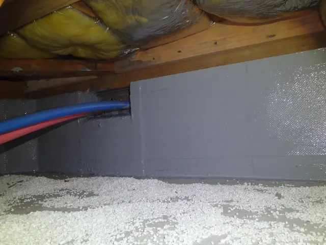 ①基礎クラック補強（エポキシ樹脂、アラミド繊維シート）②エポキシ樹脂充填サービスの画像