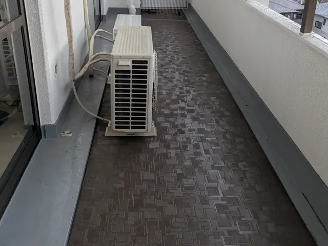 床+壁+網戸+窓の外側まで洗浄して花粉や黄砂を洗い流します✧サービスの画像