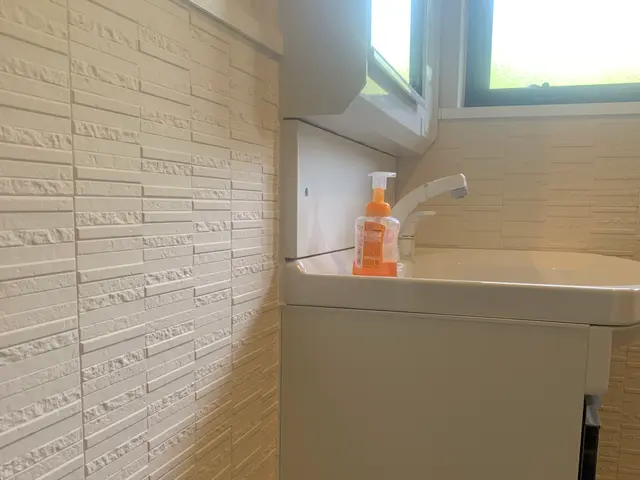 【洗面台リフォームならハウスキーパーへお任せ下さい！】高品質な施工をお約束！！サービスの画像