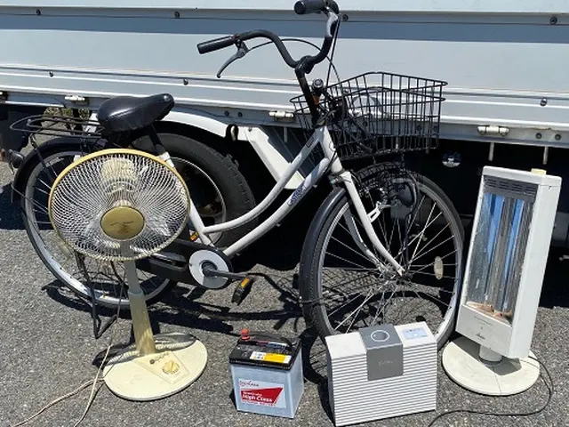 パワーゲート車ですので一人で積みますので低コストを実現しましたサービスの画像