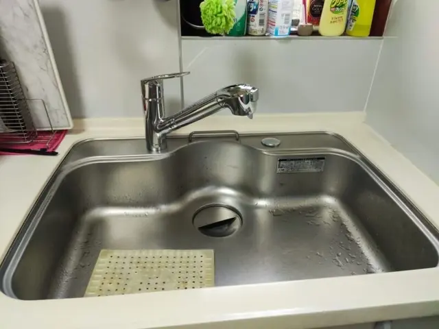 各メーカーの水栓交換承ります！取り外した水栓も無料で回収させて頂きます！サービスの画像