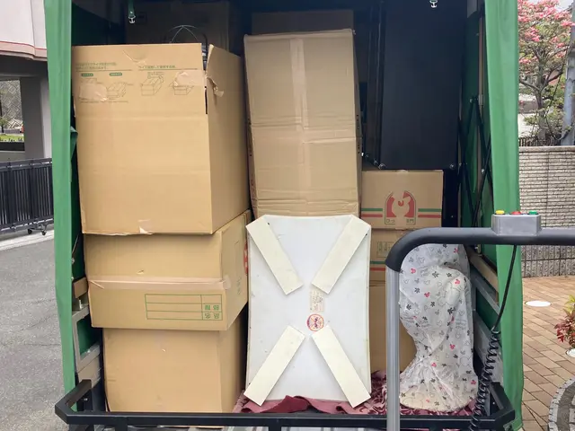 3ドア冷蔵庫相談可洗濯機設置無料！ハンガーボックス貸出無料！損害保険に加入済みサービスの画像