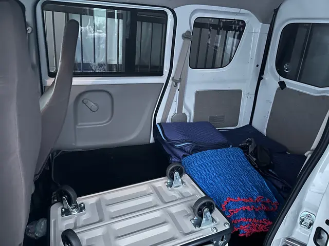 経験7年以上！心を込めて大切な家具をお運びしますサービスの画像