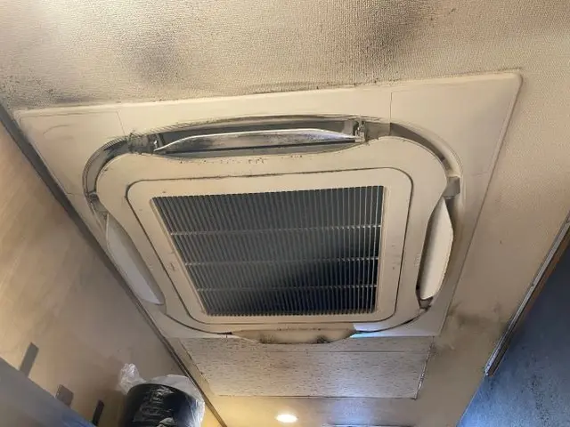 ◇カビ風防止！お店の空気環境をキレイに！しっかり分解します！駐車代金当店負担サービスの画像