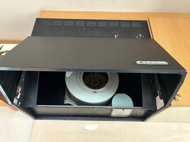 キッチン周りのお掃除はこの季節がオススメ！油汚れをスッキリさせませんか(^_^)サービスの画像