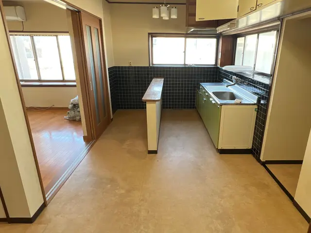 クッションフロア全張り替え歓迎。サービスの画像