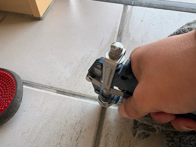 ＜大手経験の確かな技術＞床の沈み等があった場合は早めにご相談ください。サービスの画像