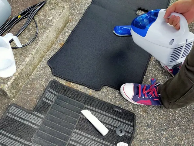 くらしのマーケットマガジン掲載中！車内のシミ・臭いなどお困り事ご相談下さい！サービスの画像