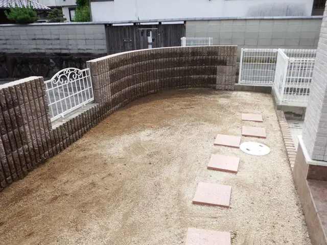 【業歴30年の造園施工管理技士が伺います！】年中無休なのでいつでもご予約可能！サービスの画像