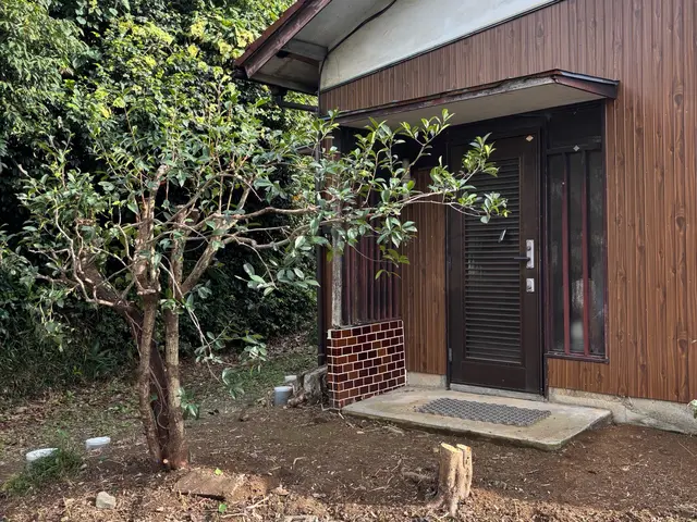 【庭を心から愛する職人がお伺い！】美しく健康な庭づくり◉駐車場代は当店が負担◉サービスの画像