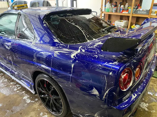 出張洗車お任せ下さい！コンプレッサーも用意してエアブロー付き！サービスの画像