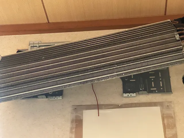 福岡【完全分解】でこの価格！！ドレンパンやファンまで分解しカビや臭いを徹底洗浄！サービスの画像