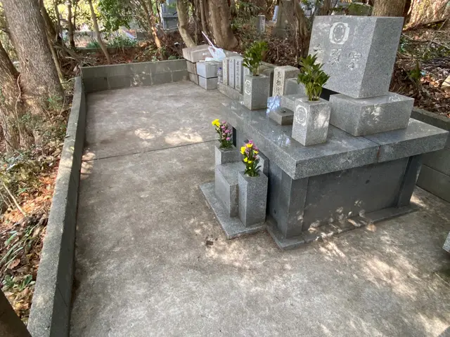 お墓参り代行サービスの画像