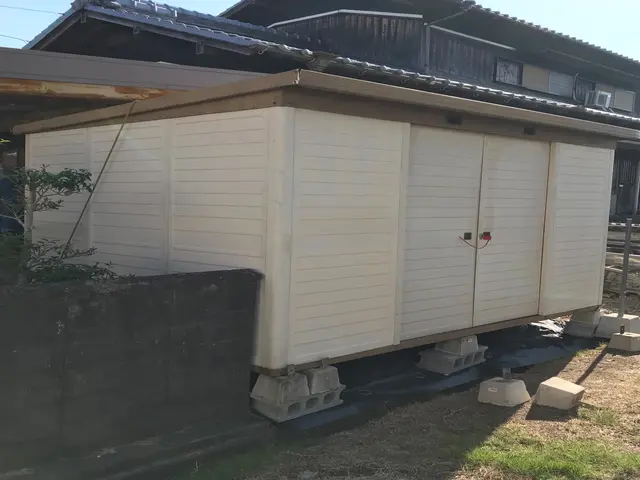 物置解体・撤去！　中身の不用品も処分可能です。サービスの画像