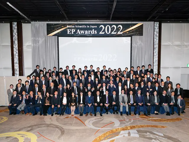 法人向け撮影〜年200本以上！プロフォトグラファーが企業様向け出張撮影致します！サービスの画像