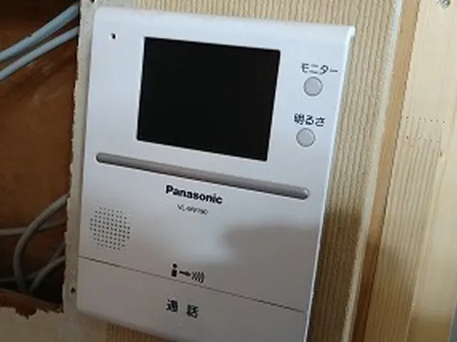 第一種電気工事士が確実丁寧に完全自社施工だからアフターも安心。損保加入済です。サービスの画像