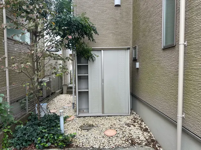 物置解体＆回収　　物置内の不用品もご相談の上で回収可能です！サービスの画像