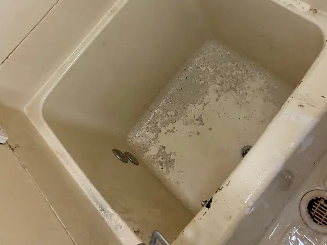 プロの技術でご満足いただけるように心を込めて作業いたしますサービスの画像