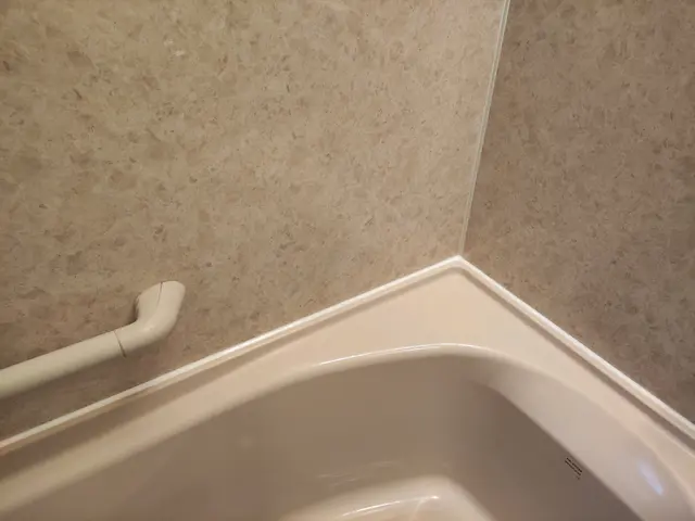 業歴32年！自動計算金額は参考価格ですご安心を！浴室20m一律34000円です！サービスの画像