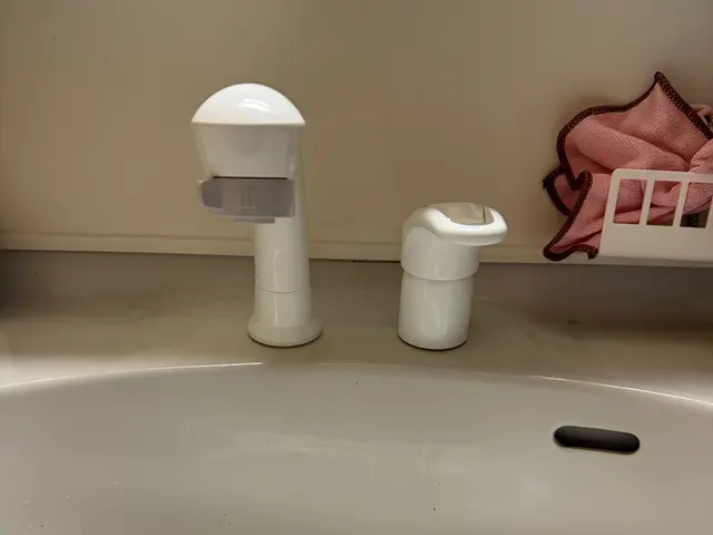 【急に水漏れも即対応】プロの技で快適！安心と清潔を叶える洗面水栓サービス」サービスの画像