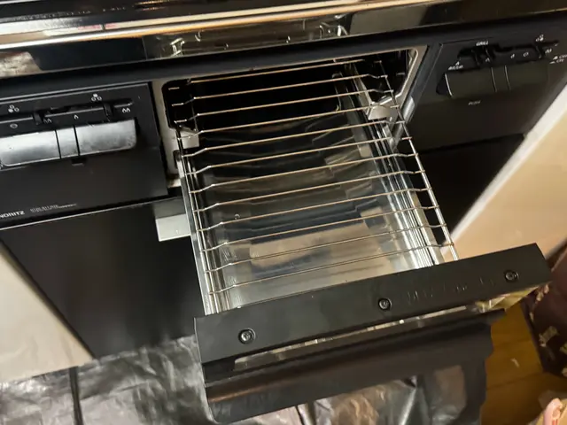 コンロを含めたキッチンを綺麗に仕上げます。サービスの画像