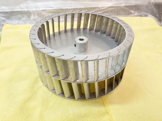 【作業外注一切なし】安心の損害保険加入済み！駐車場代は当店が負担◎サービスの画像