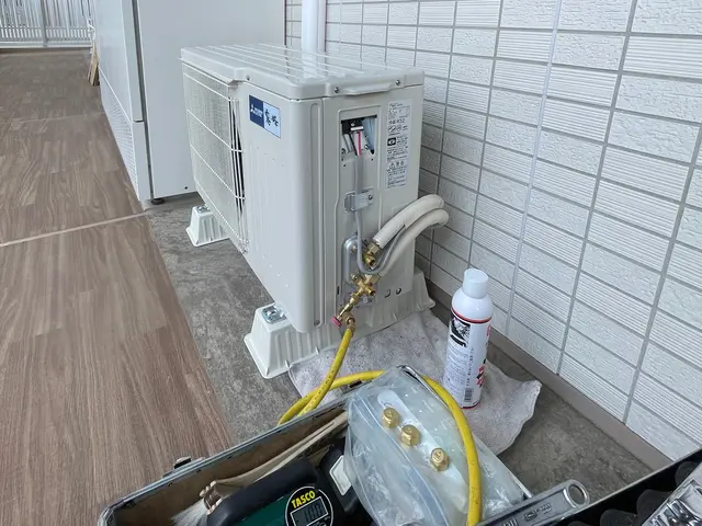 工事１年保証☆親切丁寧♪経験豊富な当店電気工事士がお伺いしますサービスの画像