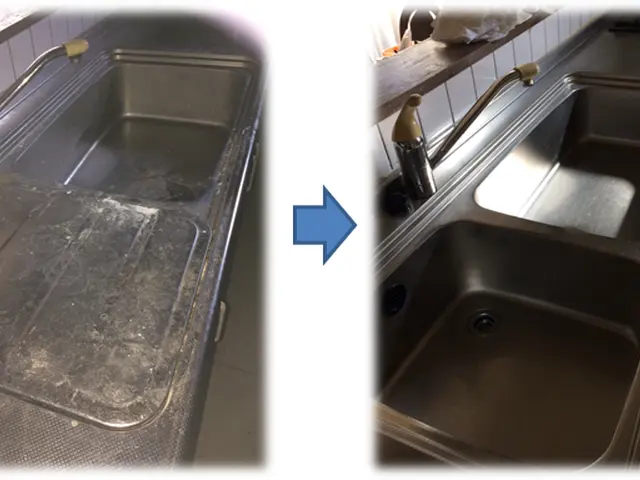 キッチン周辺の油汚れを真心込めてピカピカに掃除します！サービスの画像