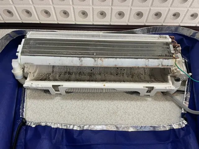 【修理の専門業者】完全分解洗浄で新品同様の仕上がり専門だから出来る完全分解！サービスの画像