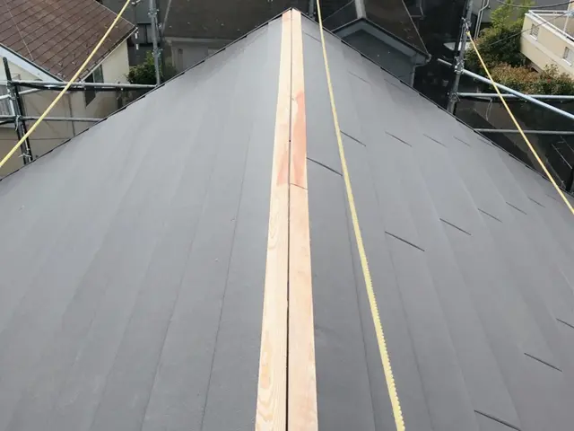 【職人歴20年】ワンランク上の屋根材◎穴あき保証20年以上◎質を重視される方へサービスの画像