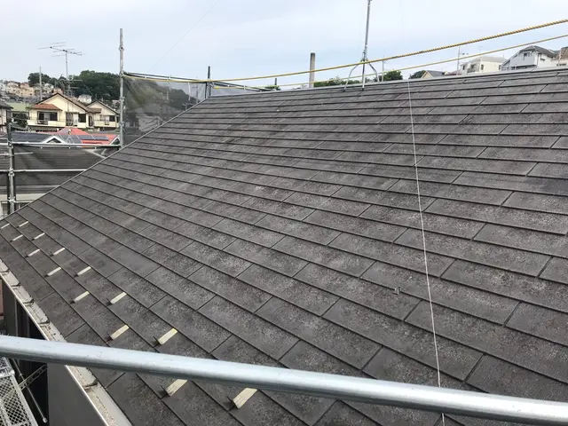 【職人歴20年】ワンランク上の屋根材◎穴あき保証20年以上◎質を重視される方へサービスの画像