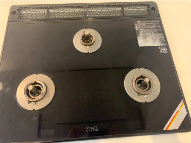 【セットでお得】キッチンの汚れ気になりませんか？店長の私が対応致します！！サービスの画像