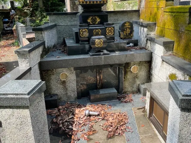 ●経験豊富、リピ多、満足度高、草取り、お墓参り、お墓清掃、安心してお任せくださいサービスの画像