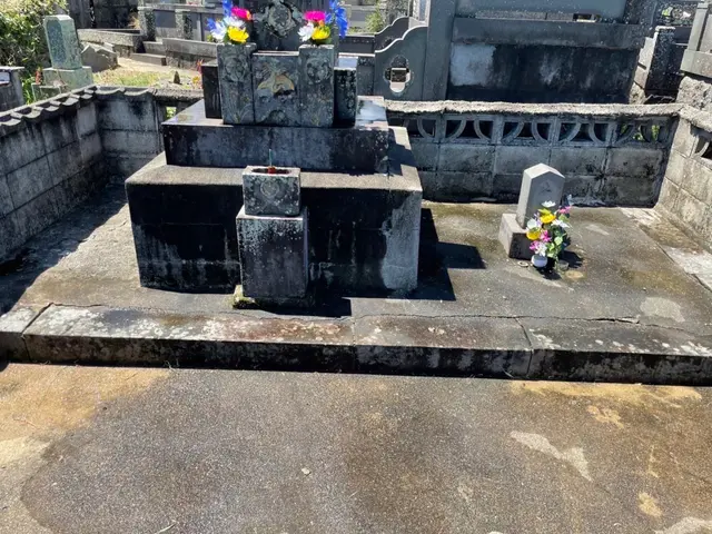 ●経験豊富、リピ多、満足度高、草取り、お墓参り、お墓清掃、安心してお任せくださいサービスの画像