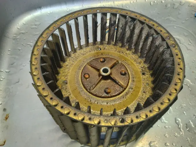 旭川でレンジフードの油汚れが最強であっても当店なら完全リセットさせます。サービスの画像