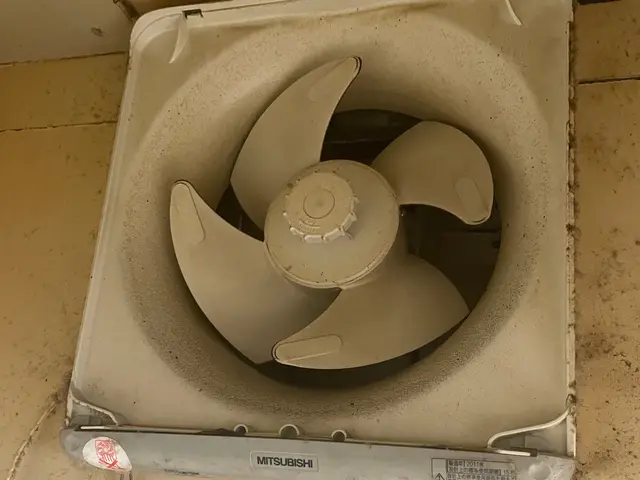 シンク清掃無料付★油汚れには専用洗剤使用★分解洗浄★汚れによる追加料金なし★サービスの画像