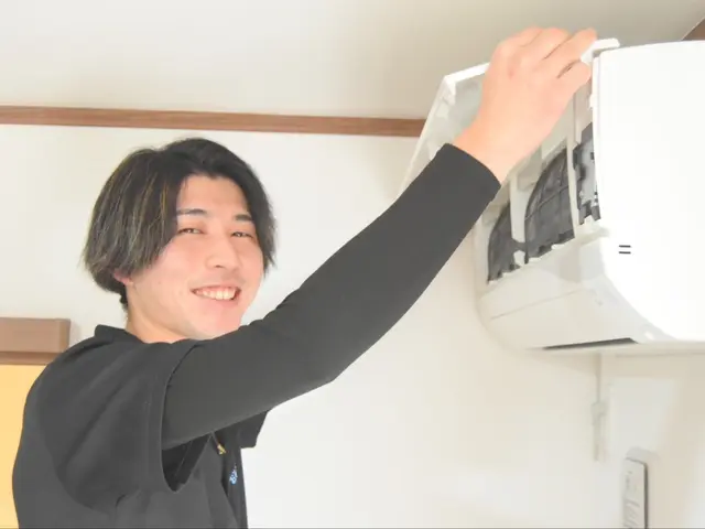 複数台割引アリ。対応力があり笑顔が素敵なエアコンのスペシャリストが訪問します！！サービスの画像