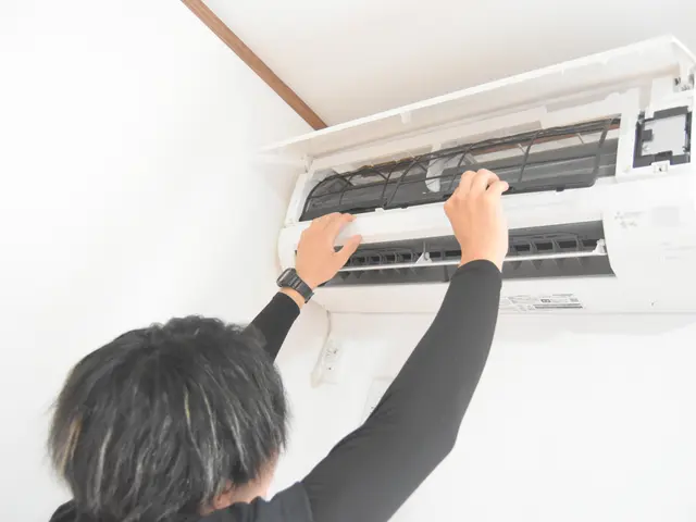 複数台割引アリ。対応力があり笑顔が素敵なエアコンのスペシャリストが訪問します！！サービスの画像