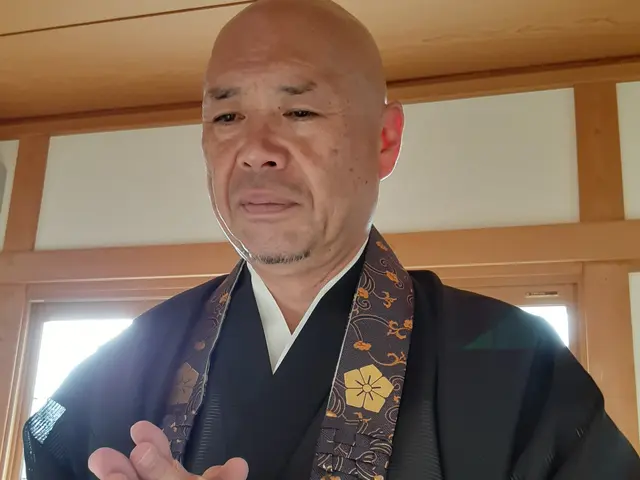 ご遺族の想いに寄り添い、誠心誠意、お勤めします。サービスの画像