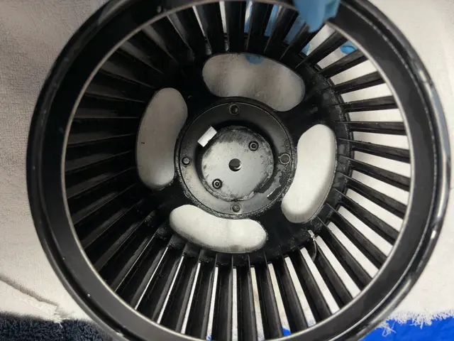 丁寧作業で大好評♪サービスの画像