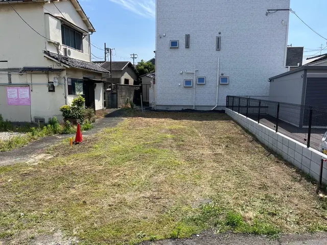 平日も問い合わせ可能☆草刈り☆夫婦で対応☆クレカ対応◎損害保険加入済みサービスの画像